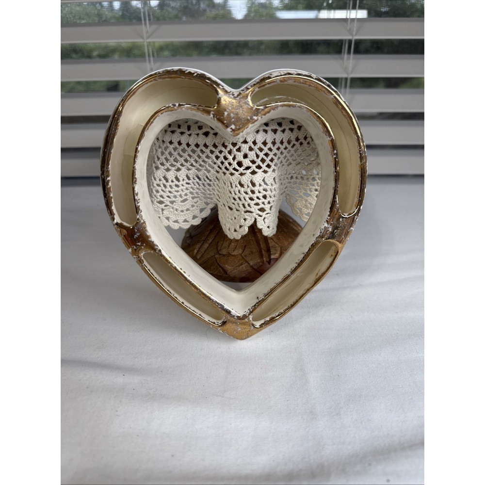 VTG Heart Shaped Pansy Posey Flower Table Top Ring Vase 6.25X5.5"X 2"T Porcelain